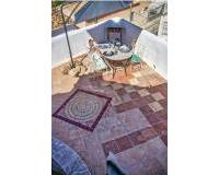 Resale - villa - Valencia