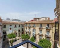 Resale - villa - Valencia