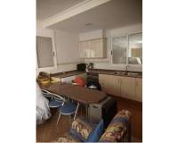 Resale - villa - Valencia