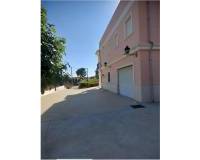 Resale - villa - Valencia