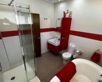 Resale - Wohnung - Cox