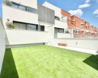 Resale - Wohnung - Cox