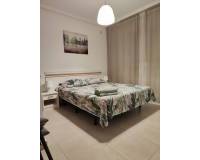 Resale - Wohnung - Torrevieja - Playa de los Locos