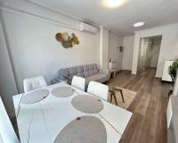Resale - Wohnung - Torrevieja - Playa de los Locos