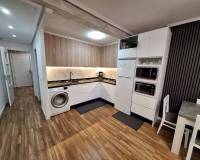 Resale - Wohnung - Torrevieja - Playa de los Locos