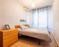 Resale - Wohnung - Torrevieja - Playa de los Naufragos