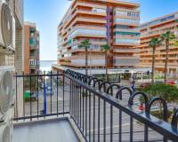 Resale - Wohnung - Torrevieja - Puerto