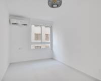 Resale - Wohnung - Torrevieja - Puerto