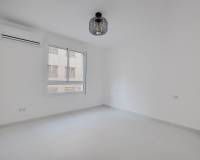 Resale - Wohnung - Torrevieja - Puerto