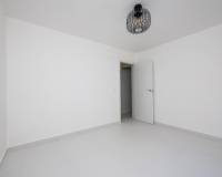 Resale - Wohnung - Torrevieja - Puerto