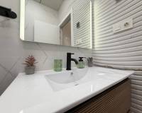 Resale - Wohnung - Torrevieja - Puerto