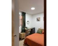 Resale - Wohnung - Torrevieja - Puerto