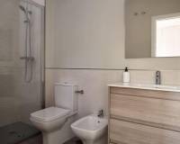 Resale - Wohnung - Vera