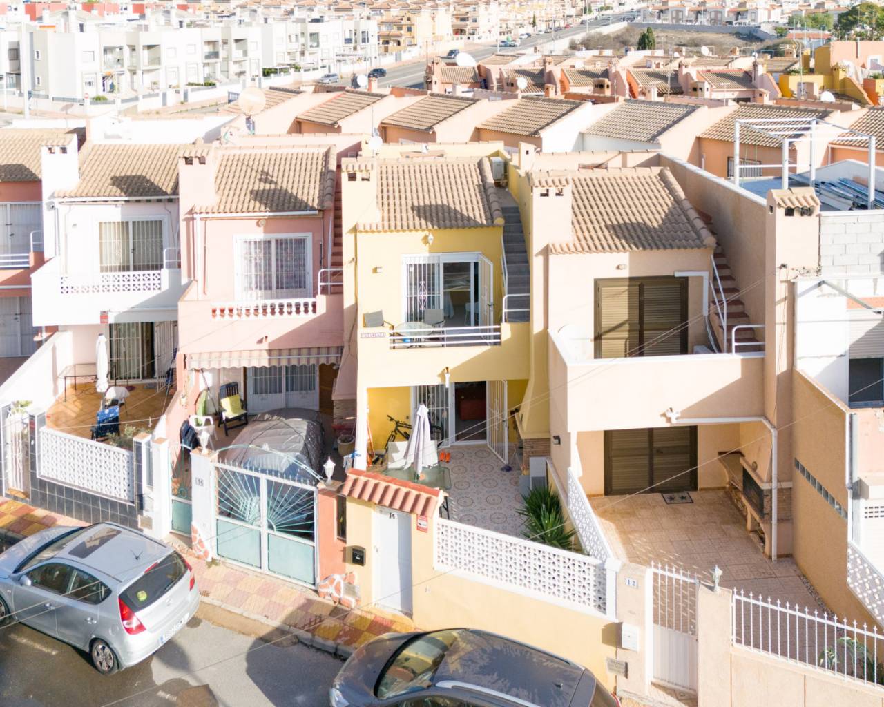 Semi-Detached - Resale - Torrevieja - LE-78580