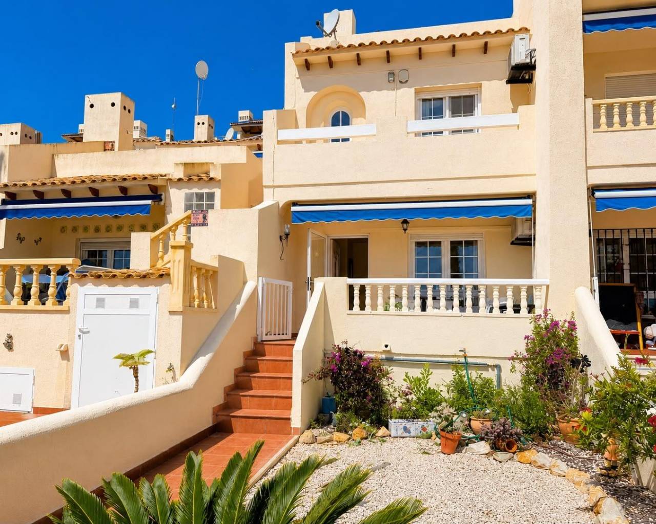 Terraced house - Venta - Orihuela Costa - Las Ramblas