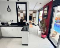 Venta - 4. House - Detached Villa - Los Montesinos - La Herrada