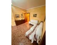 Venta - APARTAMENTO - Torrevieja Centro - Torrevieja