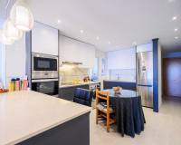 Venta - Apartment / flat - Torrevieja - Paseo maritimo