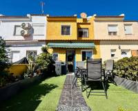 Venta - CASA ADOSADA - Torrevieja - LA SIESTA