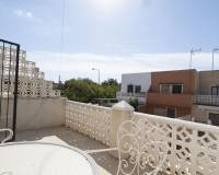 Venta - Casa adosada - Torrevieja