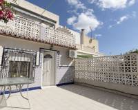 Venta - Casa adosada - Torrevieja