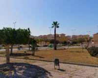 Venta - Casa adosada - Torrevieja