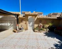 Venta - Chalet - Torrevieja - Urbanización San Luis