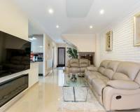 Venta - Terraced house / Townhouse - Torrevieja - Aguas Nuevas
