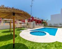 Venta - Terraced house / Townhouse - Torrevieja - Aguas Nuevas