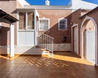 Venta - Villa independiente - Torrevieja - Urbanización San Luis