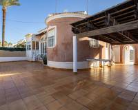 Venta - Villa independiente - Torrevieja - Urbanización San Luis