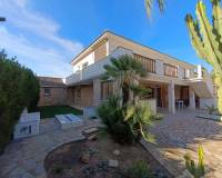 Venta - villa - La Zenia