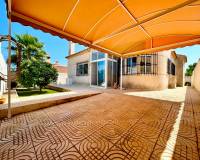 Venta - - VILLA - Torrevieja - Urbanización San Luis