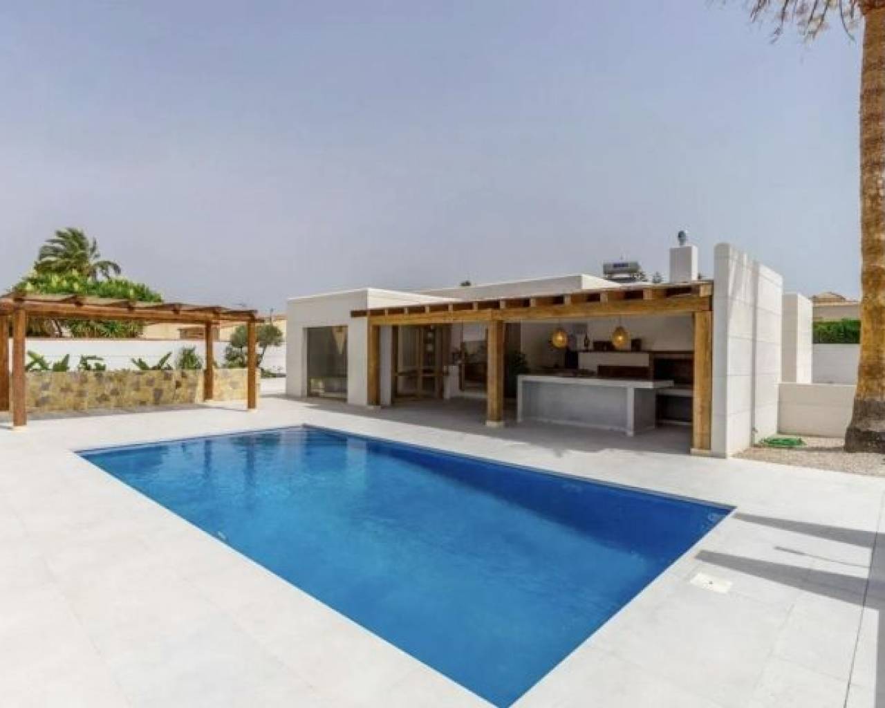 villa - Resale - Torrevieja - Torrevieja