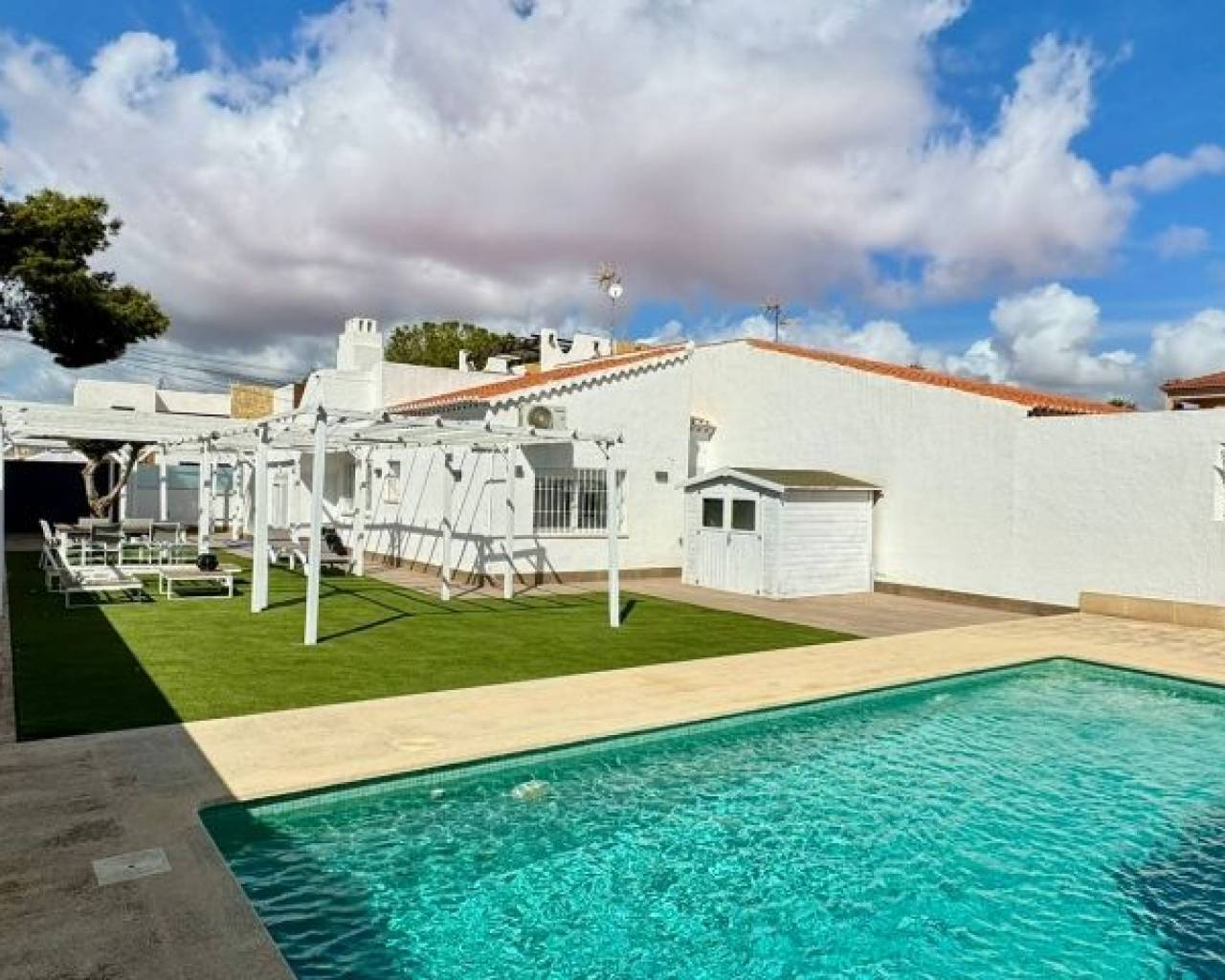 villa - Venta - Torrevieja - Torrevieja