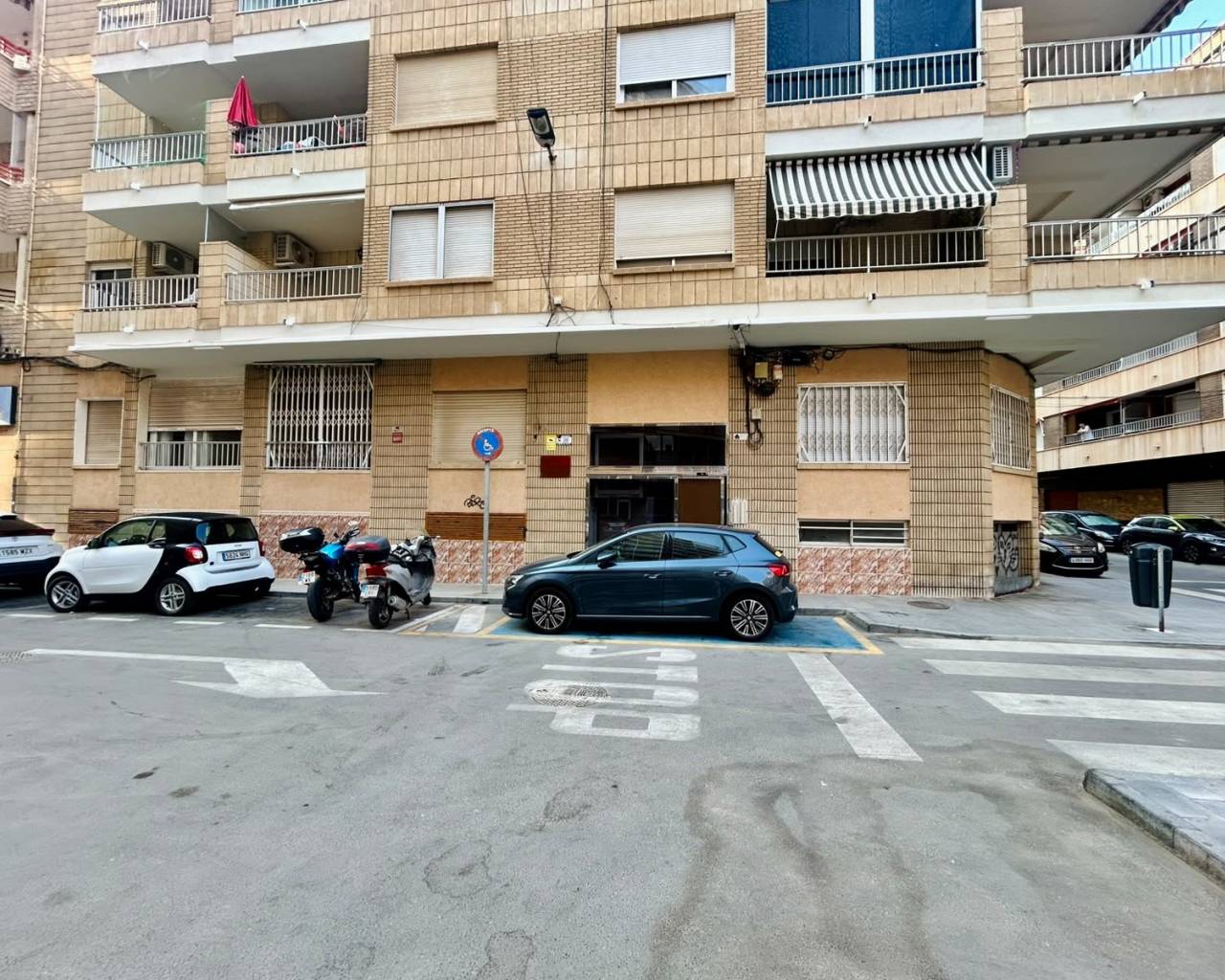 WOHNUNG - Resale - Torrevieja Centro - Torrevieja