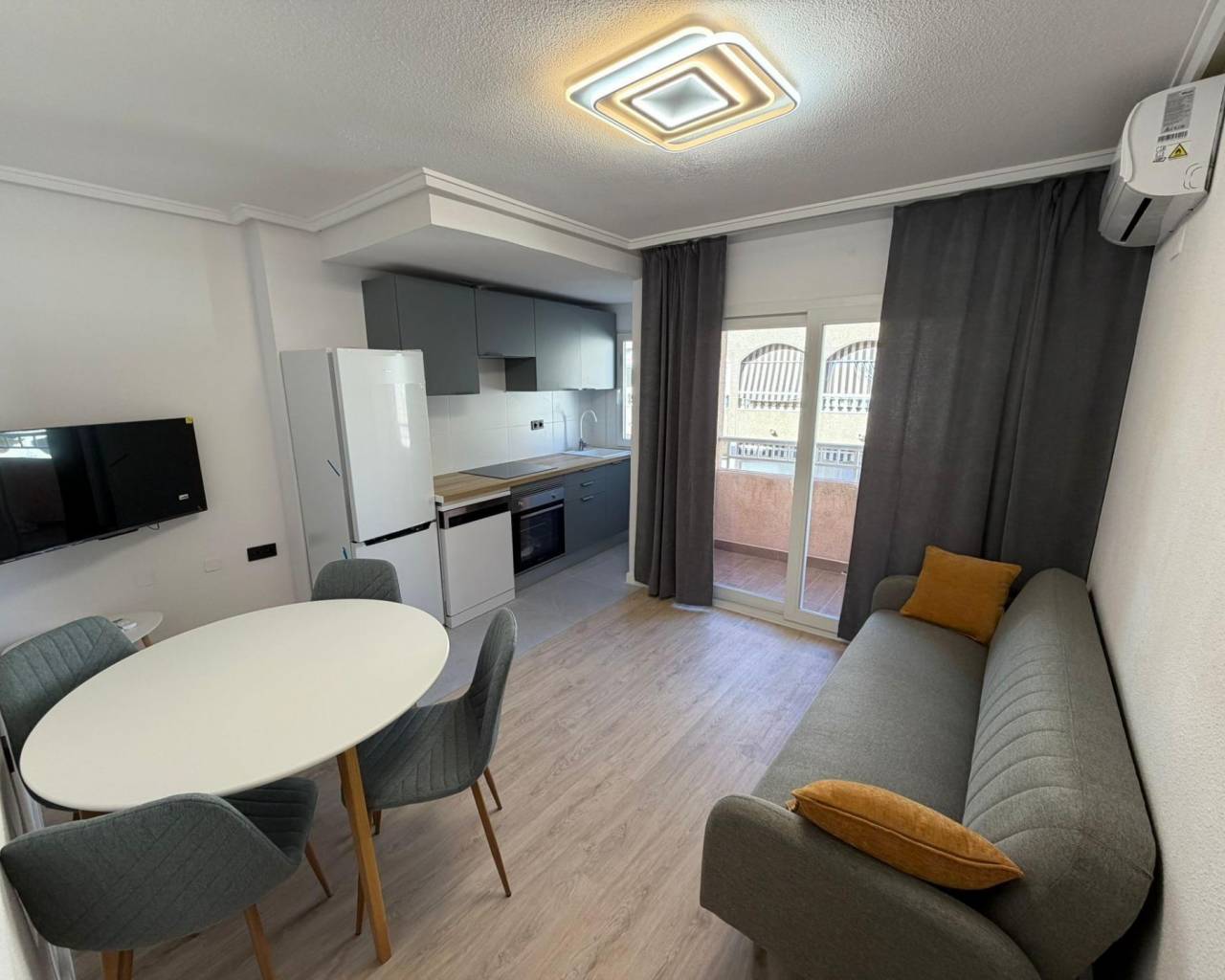 Wohnung - Resale - Torrevieja - Playa de los Locos