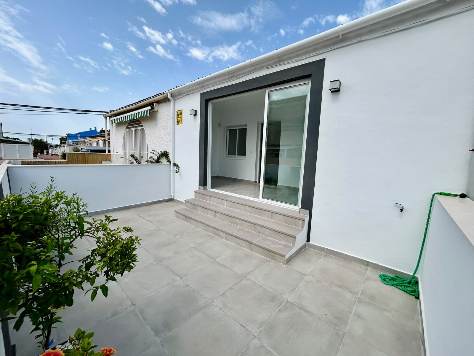Bungalow te koop in La Siesta, Torrevieja