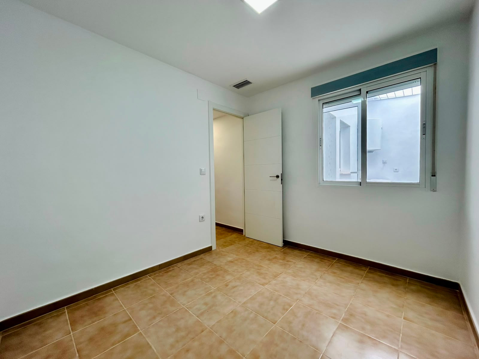 Bungalow te koop in La Siesta, Torrevieja